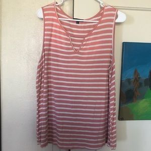 👗3 for $20👚: Pink & White Cutout Tank